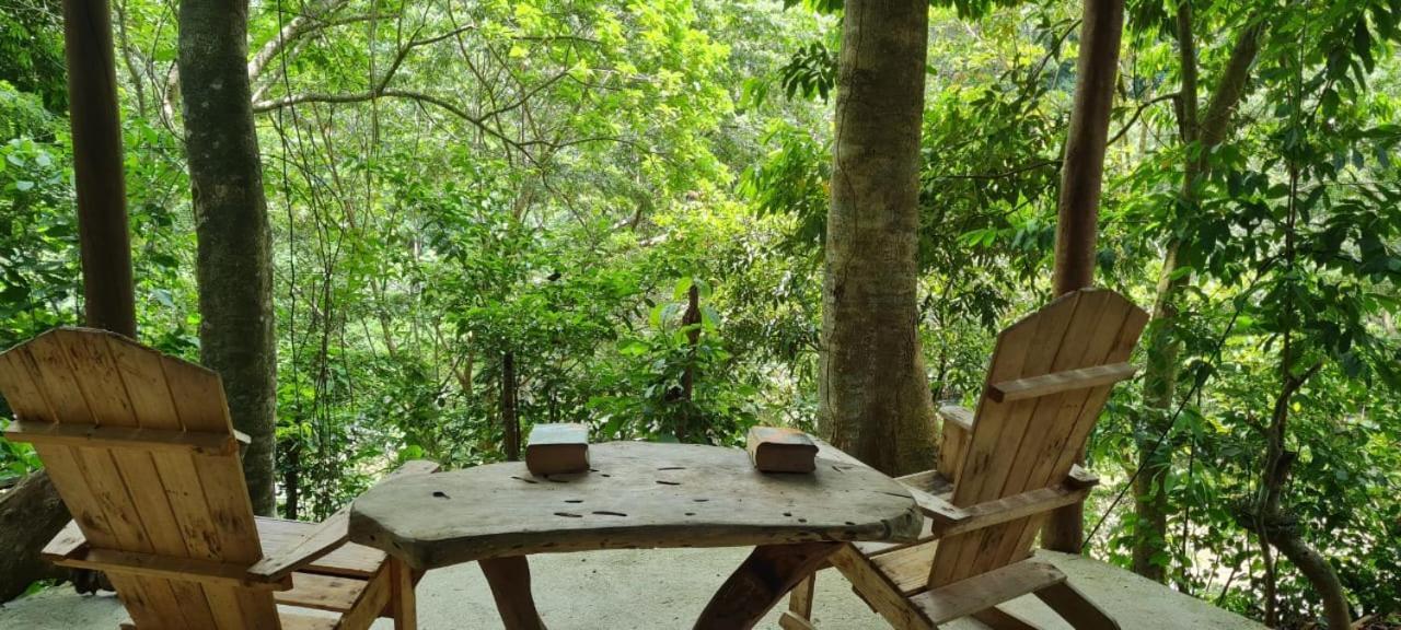 Eco Hostal Monolandia เอลไซโน ภายนอก รูปภาพ